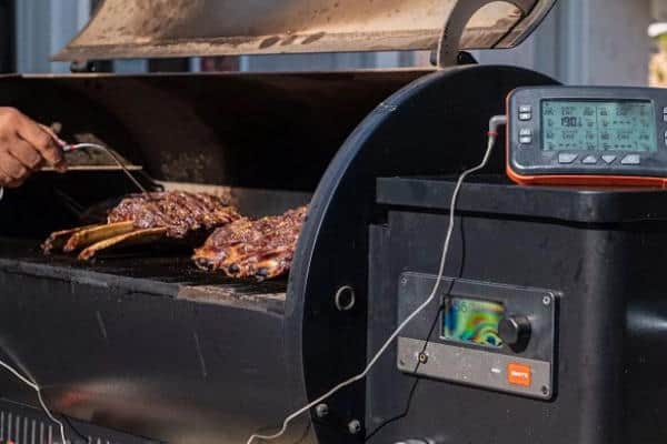 Using an infrared thermometer for grilling