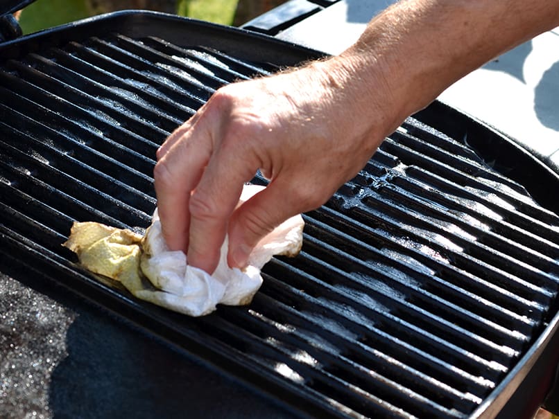 Food sticks to my grill no matter what. What am I doing wrong? : r