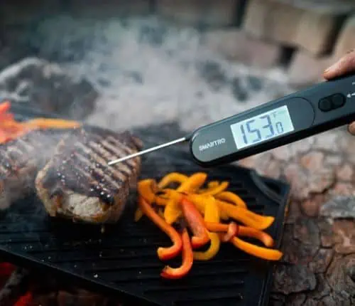 An infrared thermometer is recommended for measuring the surface temperature of an object. 