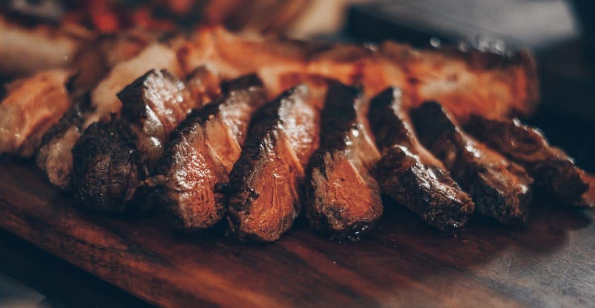 cooking-steak-perfectly The right temperature when cooking steak.