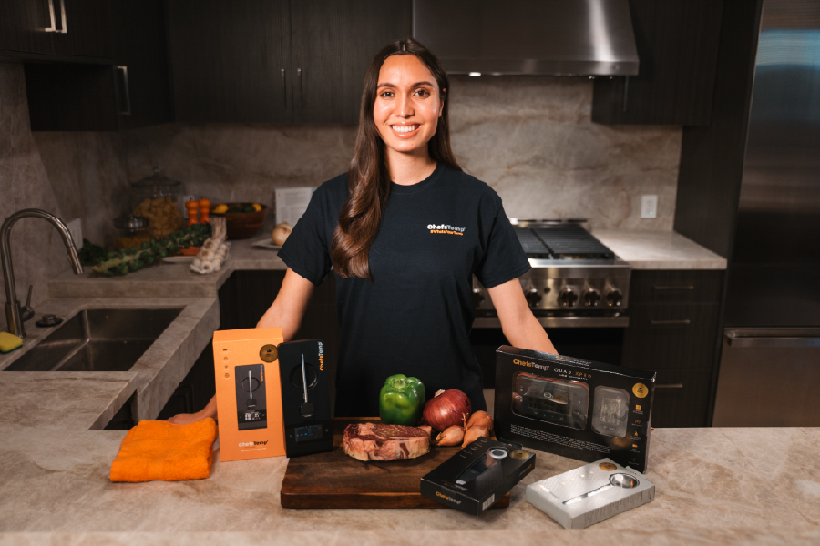 Chef Prepare Food with ChefsTemp Tool