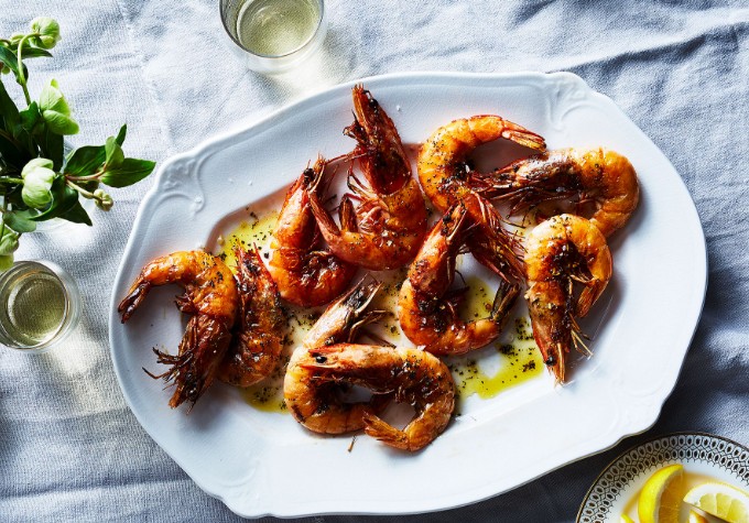 Shrimp in the dish